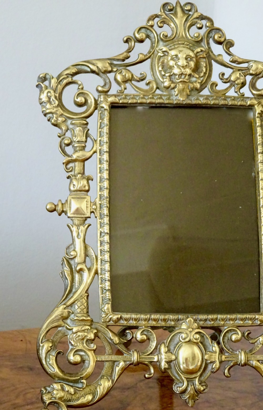 ORNATE  BRASS PHOTO  FRAME View IV