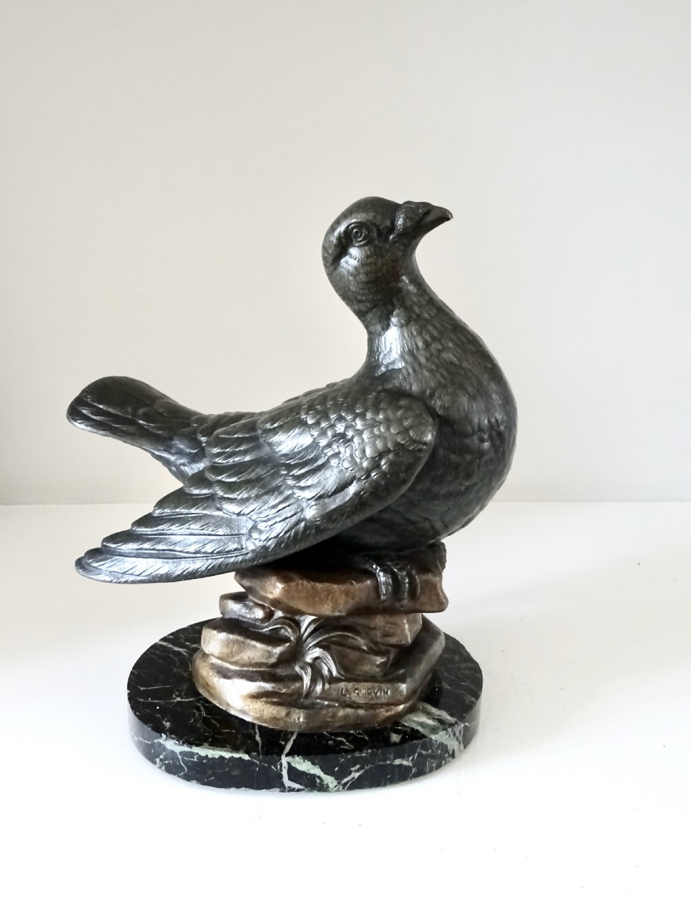 SPELTER RACING PIGEON BY CARVIN ON A MARBLE BASE
