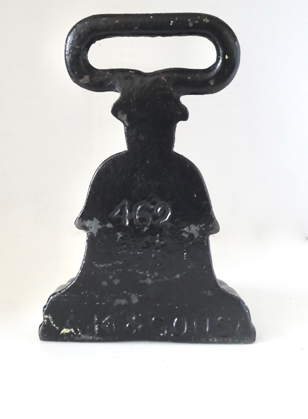 ARCHIBALD KENRICK & SONS CAST IRON DOORSTOP View II