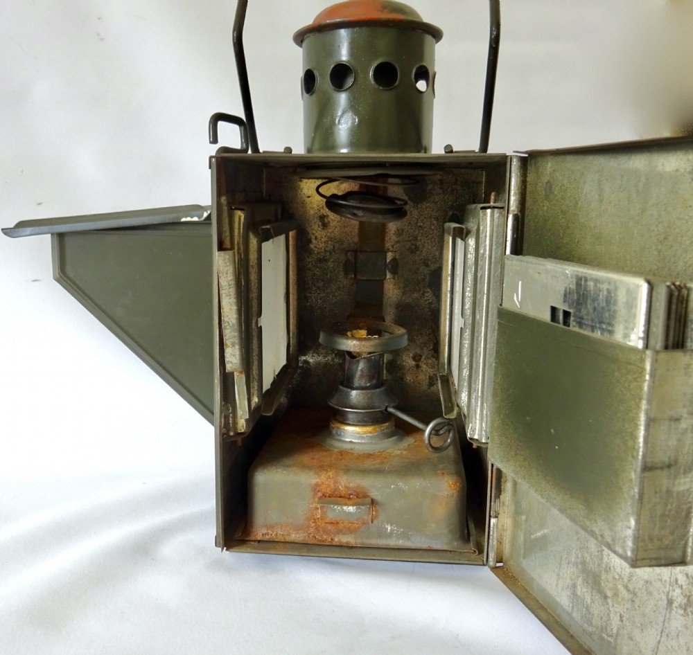 ARMY ROAD SIGNAL OIL LANTERN View VI