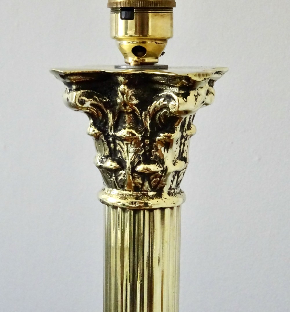 VICT CORINTHIAN COLUMN  TABLE LAMP View III