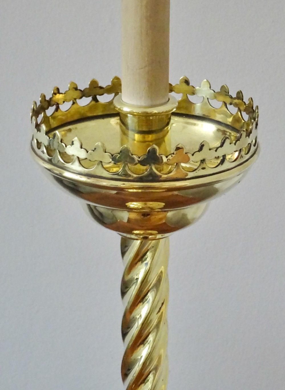 PAIR VERY TALL BRASS TABLE  LAMPS View III