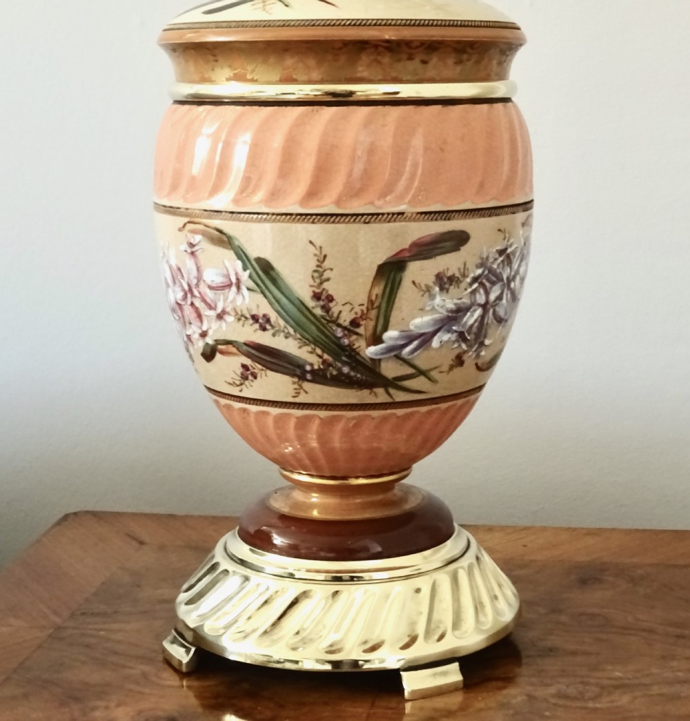 VICTORIAN OIL LAMP WITH ORIGINAL GLASS SHADE View VII