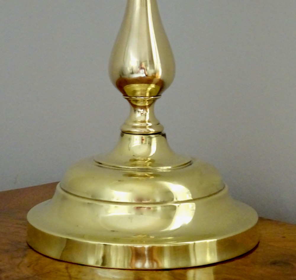 TALL BRASS ADJUSTABLE DESK LAMP View VIII