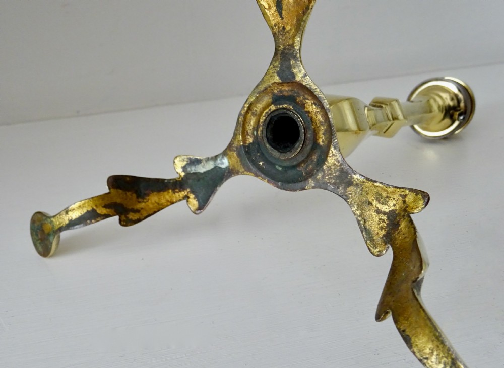 BRASS PULLMAN LAMP View VII