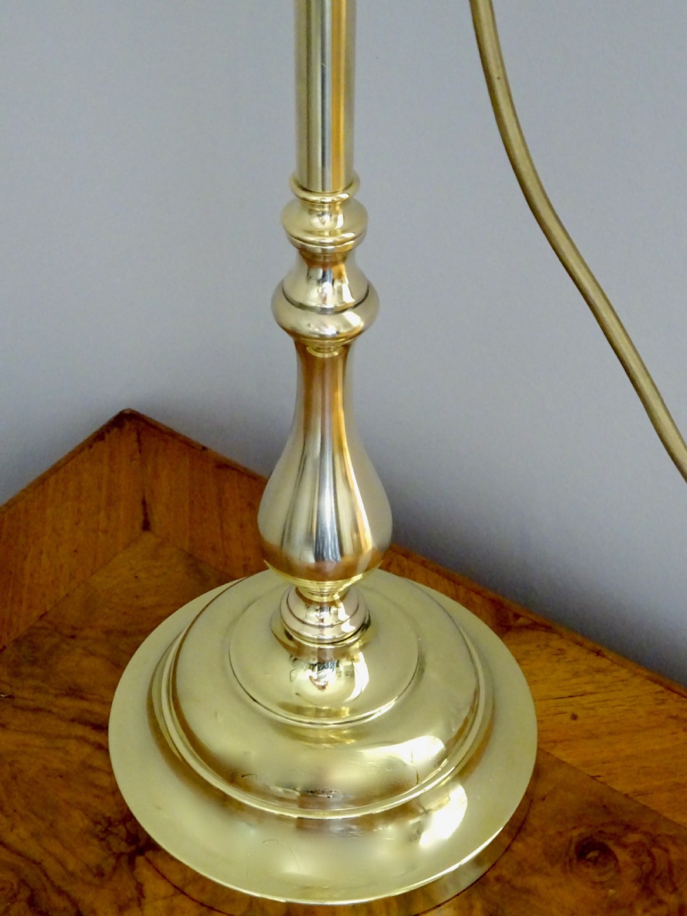 TALL BRASS ADJUSTABLE DESK LAMP View V