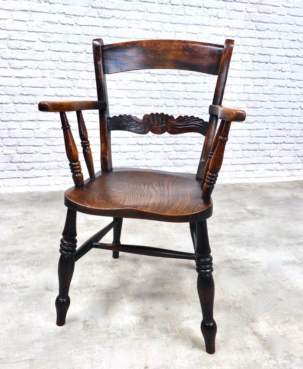 High Wycombe Windsor Armchair View II