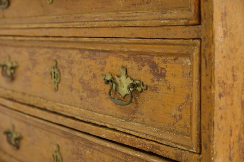 18TH CENTURY PAINTED CABINET - ADDITIONAL PHOTO 2
