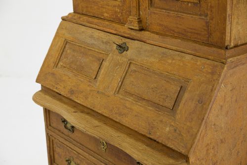 18TH CENTURY PAINTED CABINET - ADDITIONAL PHOTO 5