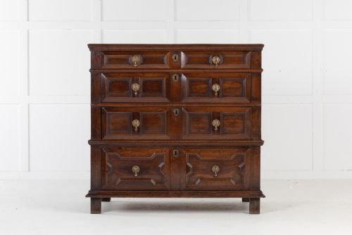 17TH CENTURY WALNUT CHEST OF DRAWERS - ADDITIONAL PHOTO 6