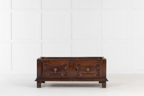 17TH CENTURY WALNUT CHEST OF DRAWERS - ADDITIONAL PHOTO 7