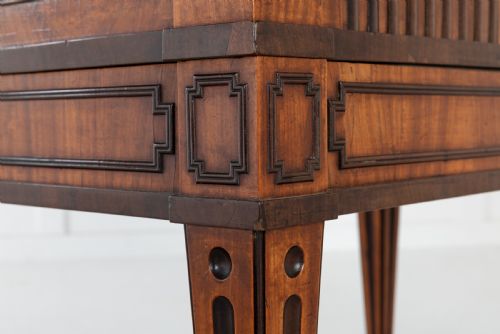 18TH CENTURY DUTCH TAMBOUR CABINET - ADDITIONAL PHOTO 4