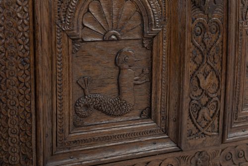 LARGE 18TH CENTURY DUTCH OAK COFFER - ADDITIONAL PHOTO 6
