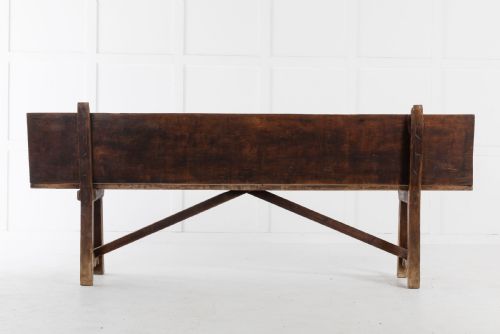 PAIR OF EARLY 18TH CENTURY SPANISH BENCHES - ADDITIONAL PHOTO 5