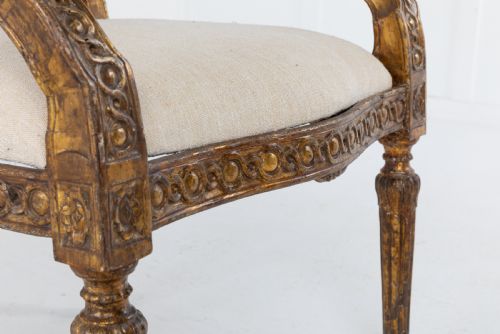 18TH CENTURY ITALIAN GILT ARMCHAIR - ADDITIONAL PHOTO 6