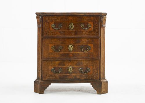 rare 18th century inlaid spanish chest of drawers - CATEGORY: ANTIQUE CHEST OF DRAWERS - DATED 18TH CENTURY