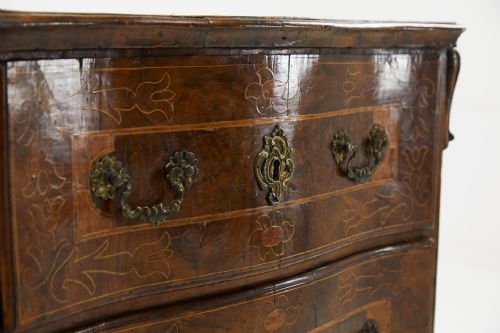RARE 18TH CENTURY INLAID SPANISH CHEST OF DRAWERS - ADDITIONAL PHOTO 4