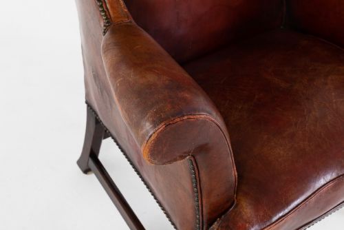 GEORGE III MAHOGANY AND LEATHER WING CHAIR - ADDITIONAL PHOTO 1