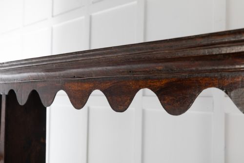 18TH CENTURY OAK DRESSER WITH RACK - ADDITIONAL PHOTO 3