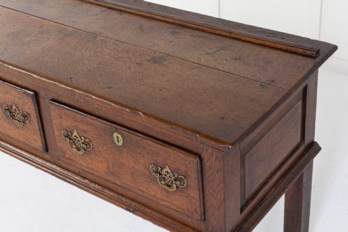 EARLY 18TH CENTURY OAK DRESSER BASE - ADDITIONAL PHOTO 3