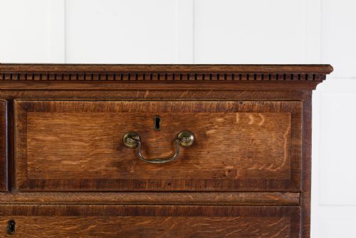 18TH CENTURY GEORGE III OAK CHEST OF DRAWERS - ADDITIONAL PHOTO 2