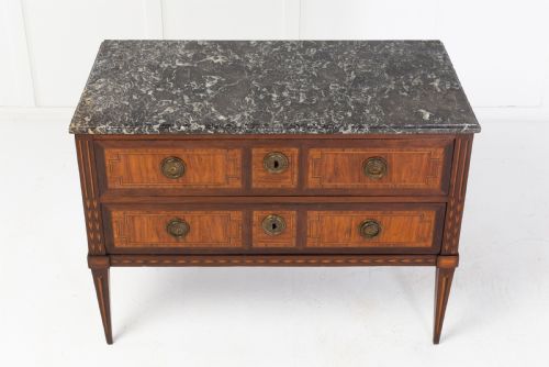 18TH CENTURY FRENCH KINGWOOD AND TULIP COMMODE - ADDITIONAL PHOTO 3