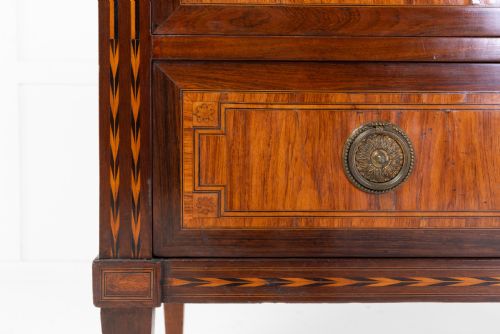 18TH CENTURY FRENCH KINGWOOD AND TULIP COMMODE - ADDITIONAL PHOTO 9