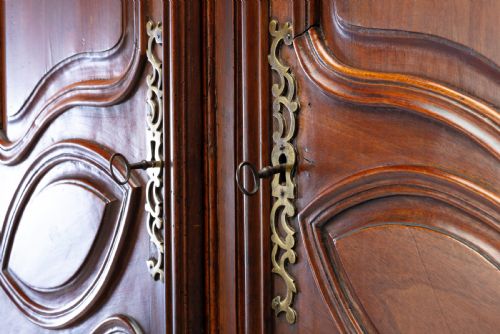 18TH CENTURY WALNUT BUFFET DEUX CORPS - ADDITIONAL PHOTO 3