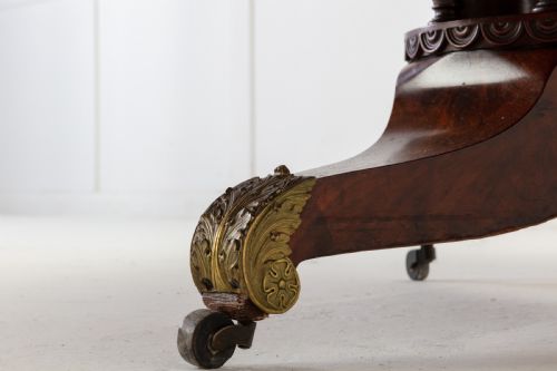 EARLY 19TH CENTURY FRENCH MAHOGANY CIRCULAR TABLE WITH MARBLE TOP - ADDITIONAL PHOTO 2