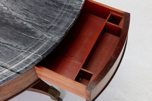 EARLY 19TH CENTURY FRENCH MAHOGANY CIRCULAR TABLE WITH MARBLE TOP - ADDITIONAL PHOTO 8