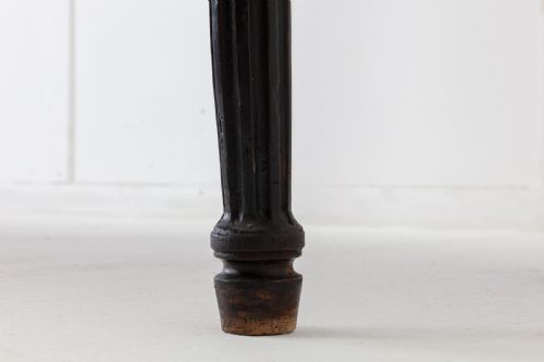 18TH CENTURY FRENCH EBONISED CONSOLE TABLE WITH MARBLE TOP - ADDITIONAL PHOTO 3