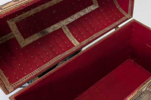 DECORATIVE SPANISH TRUNK - ADDITIONAL PHOTO 5