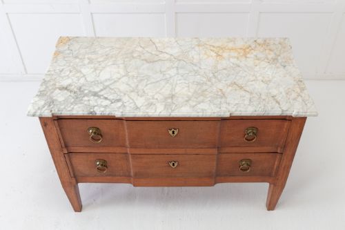 18TH CENTURY FRENCH WALNUT CHEST OF DRAWERS WITH MARBLE TOP - ADDITIONAL PHOTO 5