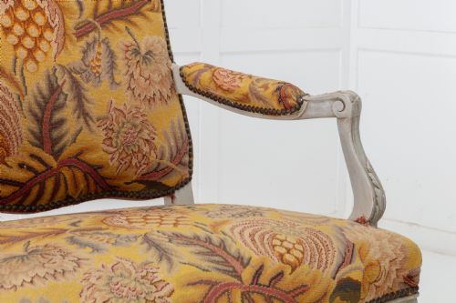 PAIR OF 1920S FRENCH PAINTED CHAIRS - ADDITIONAL PHOTO 5
