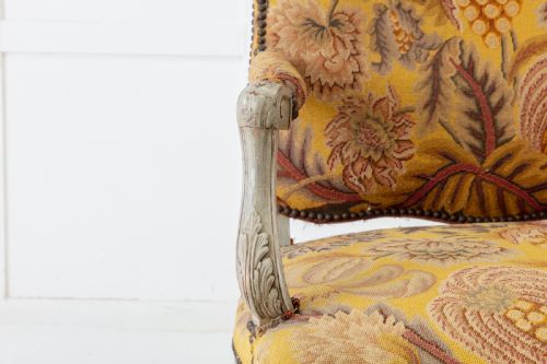 PAIR OF 1920S FRENCH PAINTED CHAIRS - ADDITIONAL PHOTO 6