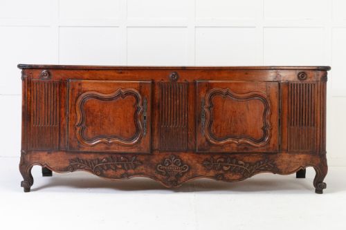 large 18th century french walnut enfilard - CATEGORY: ANTIQUE SIDEBOARDS - DATED 18TH CENTURY