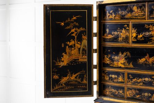 LATE 17TH CENTURY CHINOISERIE CABINET ON STAND - ADDITIONAL PHOTO 6