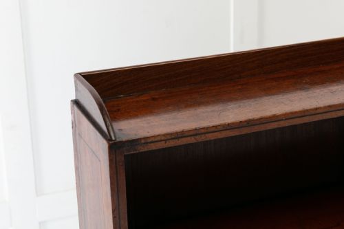REGENCY MAHOGANY WATERFALL OPEN BOOKCASE ATTRIBUTED TO GILLOWS - ADDITIONAL PHOTO 4