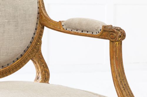 SET OF FOUR 1920S FRENCH GILT CARVED WOOD ARMCHAIRS - ADDITIONAL PHOTO 10