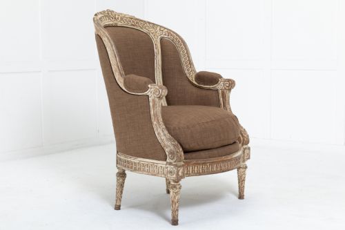 19th century french carved wood chair - CATEGORY: ANTIQUE CHAIRS - DATED 19TH CENTURY