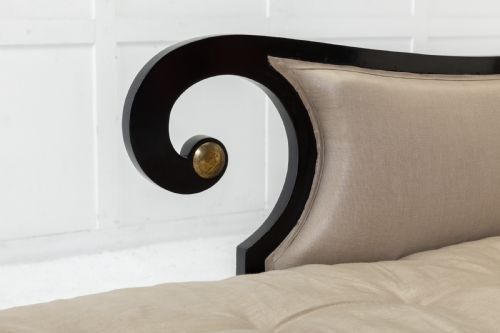 19TH CENTURY EBONISED CHAISE LONGUE - ADDITIONAL PHOTO 5
