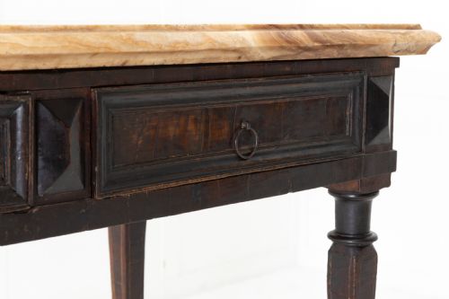17TH CENTURY ITALIAN WALNUT SIDE TABLE - ADDITIONAL PHOTO 2