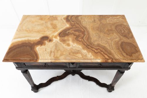 17TH CENTURY ITALIAN WALNUT SIDE TABLE - ADDITIONAL PHOTO 5