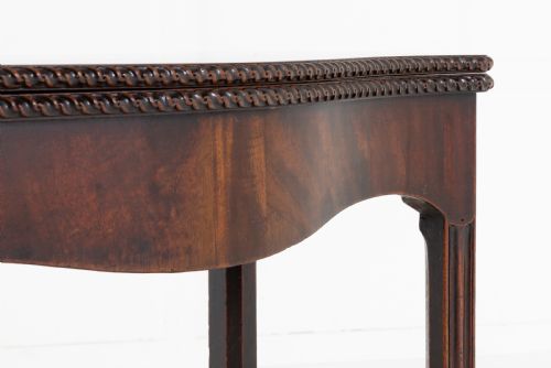 GEORGE III MAHOGANY SERPENTINE CARD TABLE - ADDITIONAL PHOTO 4