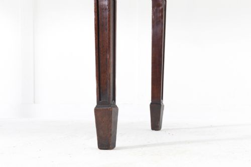 18TH CENTURY GEORGE III MAHOGANY 'ADAM STYLE' SERPENTINE SIDE TABLE - ADDITIONAL PHOTO 4