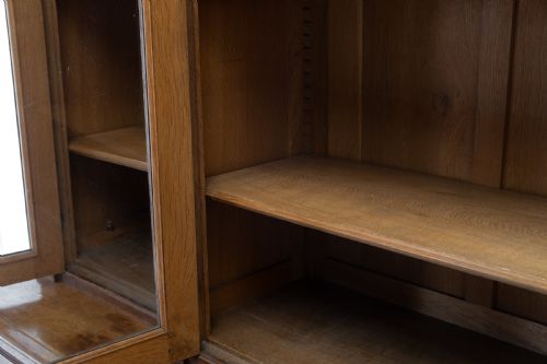 19TH CENTURY FRENCH OAK BREAKFRONT BOOKCASECABINET - ADDITIONAL PHOTO 2