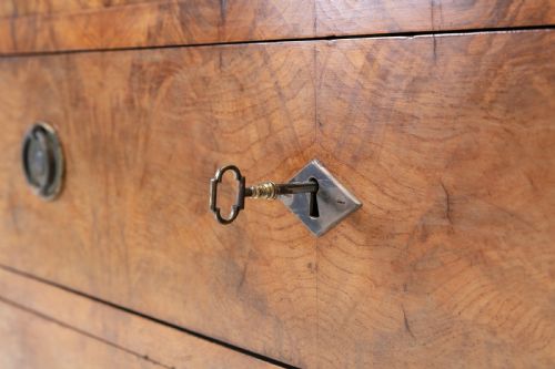 19TH CENTURY FRENCH ASH SEMAINIER WITH SECRETAIRE DRAWER - ADDITIONAL PHOTO 2