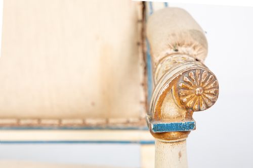 1920S FRENCH PAINTED SOFA - ADDITIONAL PHOTO 6