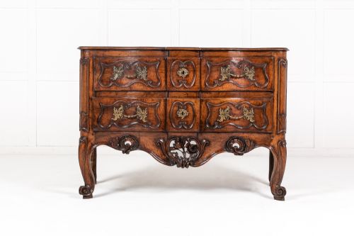 18TH CENTURY FRENCH LOUIS XV PERIOD WALNUT COMMODE - ADDITIONAL PHOTO 1