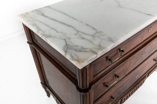 18TH CENTURY FRENCH WALNUT COMMODE WITH MARBLE TOP - ADDITIONAL PHOTO 7